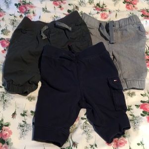 Boys 3 pieces pants bundle in excellent condition